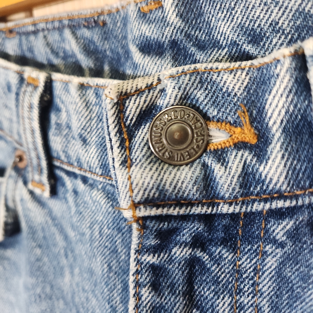 Levi's Orange Tab Jeans Light Blue Straight Leg Jeans - Picture 16 of 16